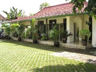 Ndalem Gamelan Apartment Yogyakarta Exterior foto